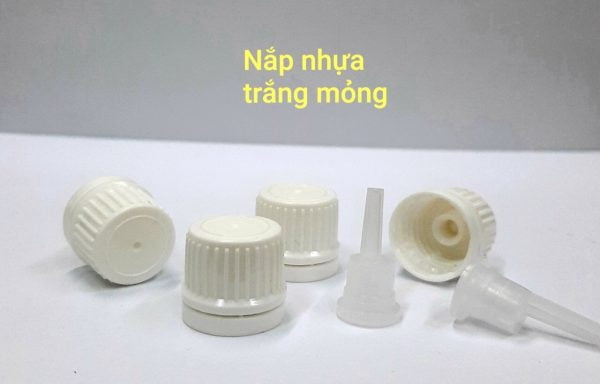 Nắp nhựa trắng mỏng